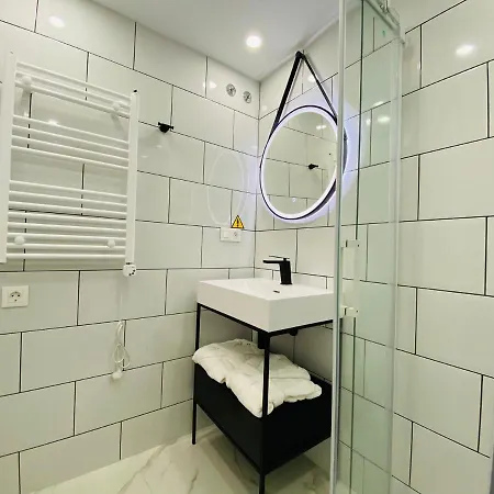 Studio-near The Beach, Bbq And Seawater Pool * Marbella