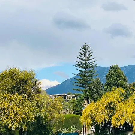 Appartement With Tropical Garden And Sea Water Pool Marbella