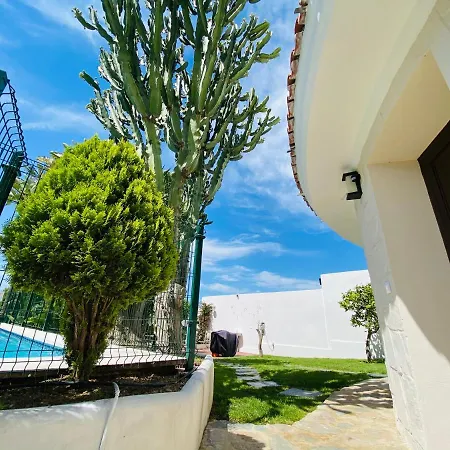 With Tropical Garden And Sea Water Pool Apartment Marbella