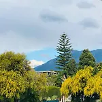 Apartment With Tropical Garden And Sea Water Pool Marbella