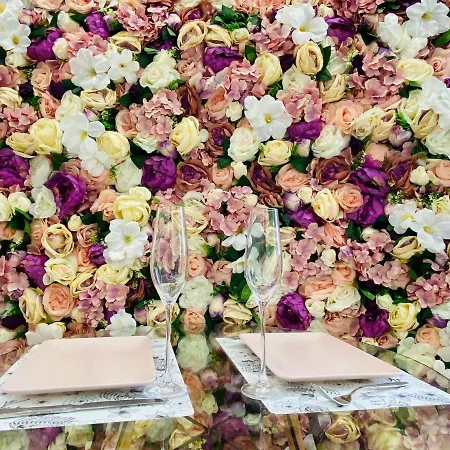 With Tropical Garden And Sea Water Pool מארבלה