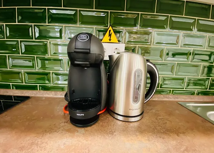 With Tropical Garden And Sea Water Pool Appartamento Marbella