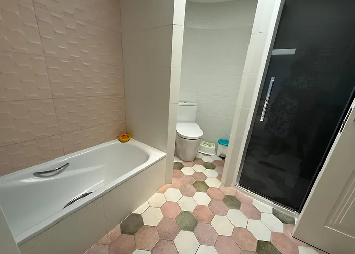 Appartamento With Tropical Garden And Sea Water Pool Marbella