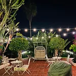 Appartement With Tropical Garden And Sea Water Pool