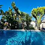 Apartamento With Tropical Garden And Sea Water Pool Marbella