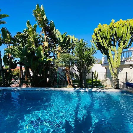 شقة With Tropical Garden And Sea Water Pool ماربيا