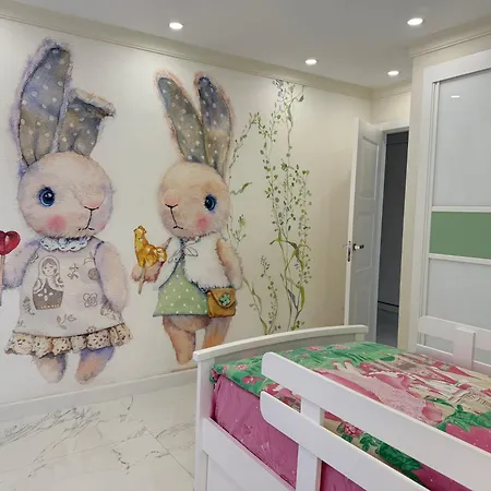 شقة With Tropical Garden And Sea Water Pool