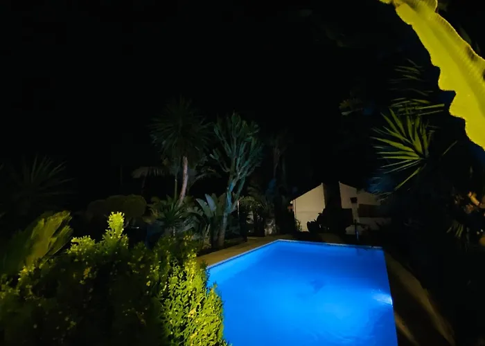 Apartament With Tropical Garden And Sea Water Pool *