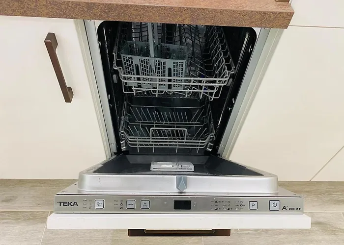 Apartament With Tropical Garden And Sea Water Pool